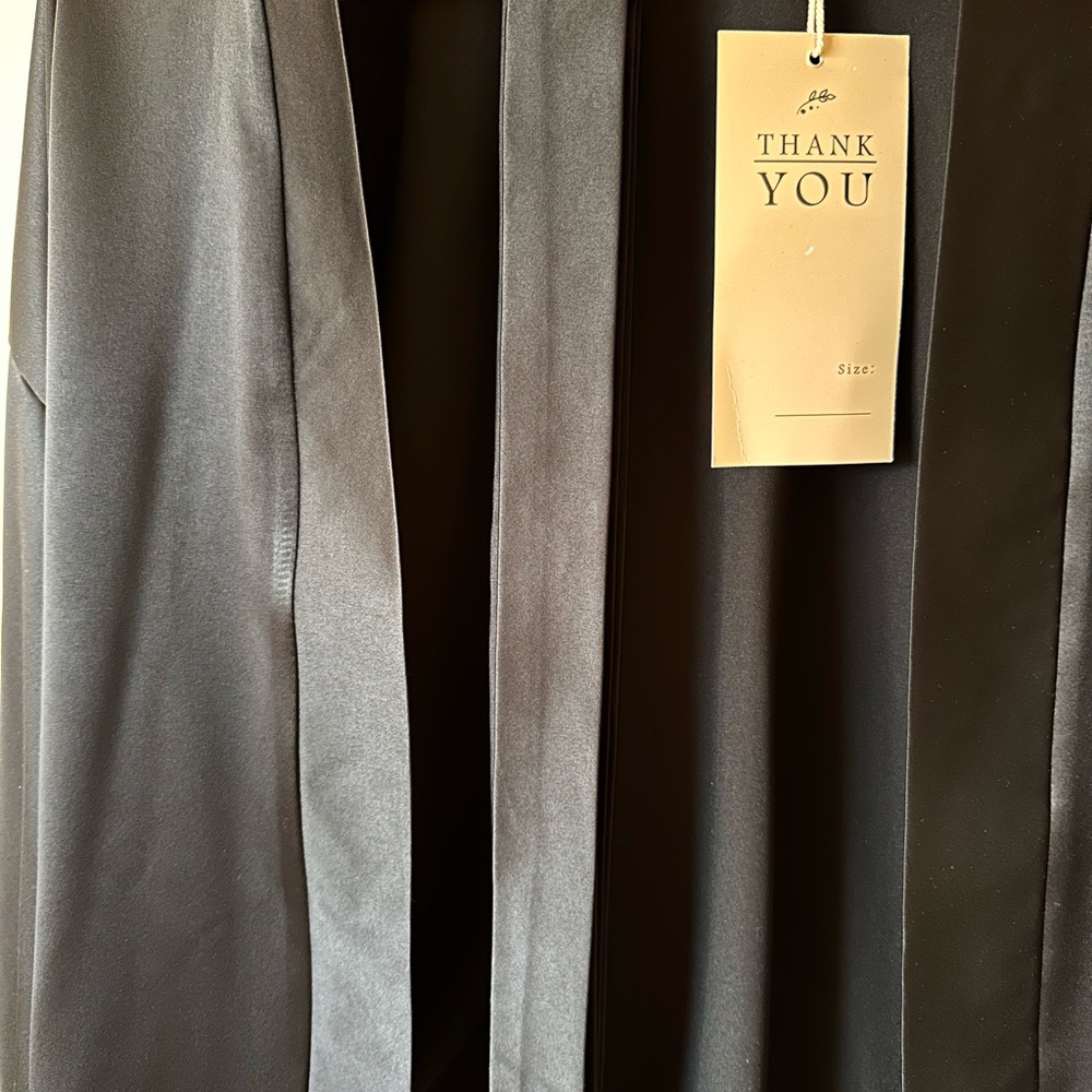 Black Cozy Loungewear Set for Relaxation - Picture 3 of 6